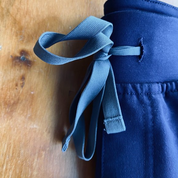 FIGS Technical Collection Zamora Ankle Cuff Tapered Leg Blue Scrub Jogger Pants - Picture 14 of 16